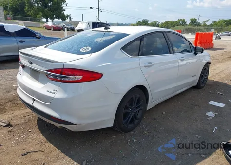 2018 Ford Fusion Hybrid Se z USA, uszkodzony, nr VIN 3FA6P0LU9JR242331
